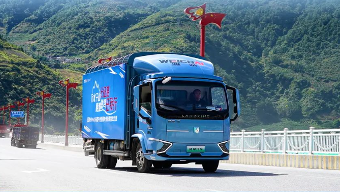 山路重重不好走？你需要一个动力与载重并存的创富搭档！