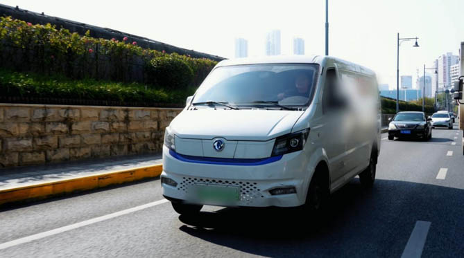 东风轻型车新能源：在生活的每一次“迁徙”中，与你同行