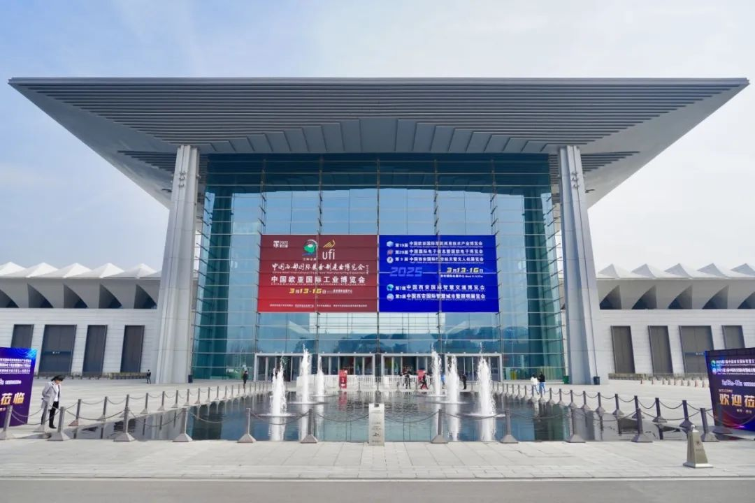 汉德车桥携创新电驱桥技术亮相第33届西部制博会，助力新能源商用车产业升级！